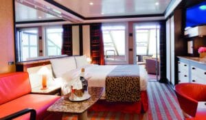 Costa Cruises-Costa Fascinosa-Costa Favolosa-Costa Cruises-schip-Cruiseschip-Categorie SG-Samsara Grand Suite met balkon