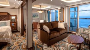 Disney-cruise-line-Disney-Dream-Disney-Fantasy-cruiseschip-schip-categorie T-Concierge-1-bedroom-Suite