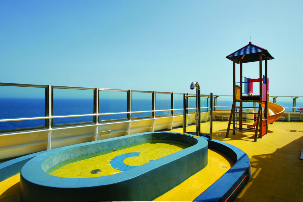 Cruiseschip-Costa Magica-Costa Cruises-Kids Pool