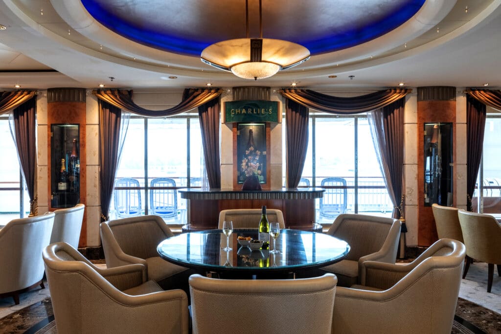 Cruiseschip-Aurora-P&O Cruises-Lounge
