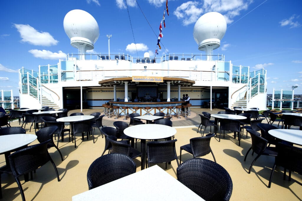 Cruiseschip-Azura-P&O Cruises-Bar