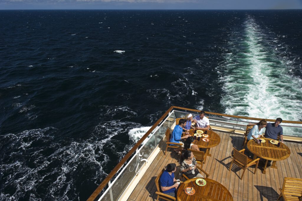 Cruiseschip-Celebrity Constellation-Celebrity Cruises-Deck