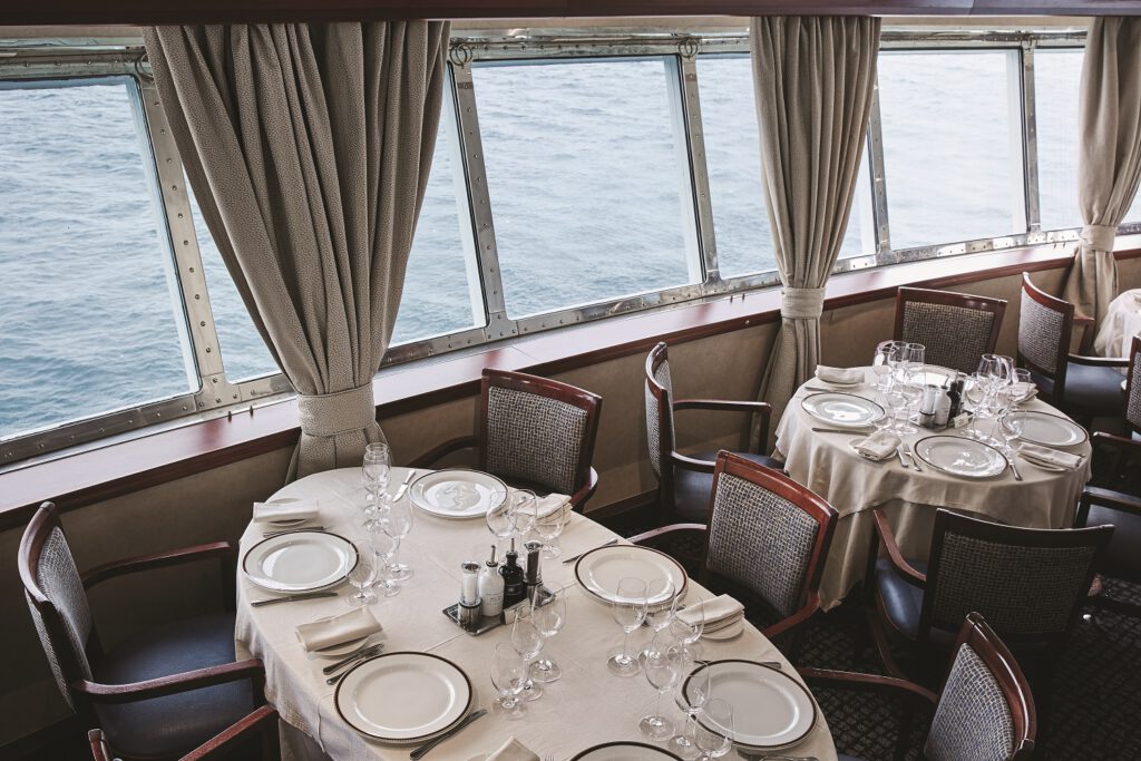 Cruiseschip-Silver Explorer-Silversea Cruises-Restaurant