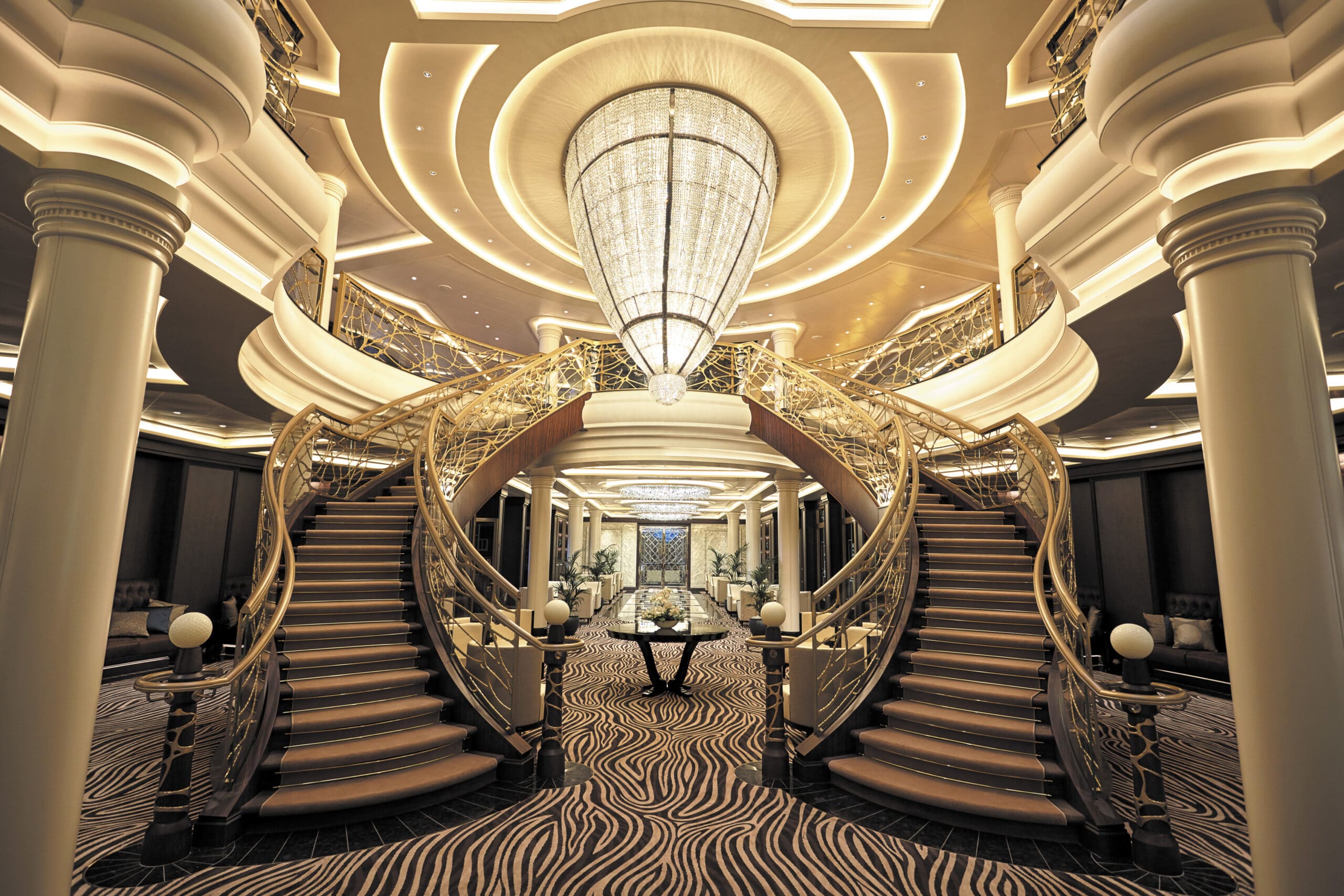 Cruiseschip-Seven Seas Explorer-Regent Seven Seas Cruises-Atrium