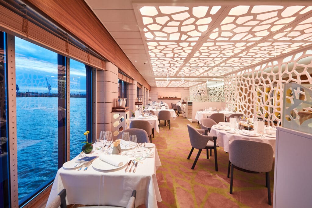 Cruiseschip-Hanseatic Spirit-Hapag-Lloyd Cruises-Restaurant