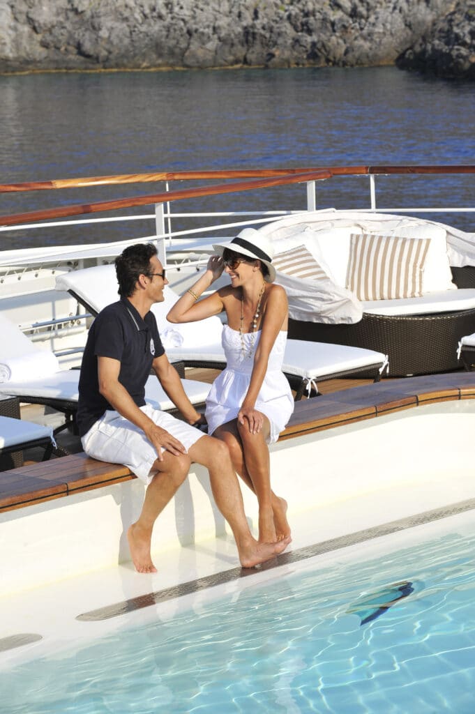 Cruiseschip-L'Austral-Ponant Yacht Cruises-Zwembad Deck