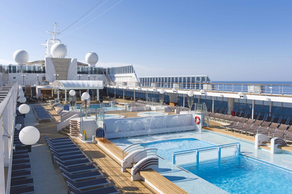 Cruiseschip-MSC Opera-MSC Cruises-Zwembad