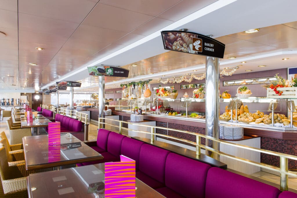 Cruiseschip-MSC Lirica-MSC Cruises-Buffet Restaurant