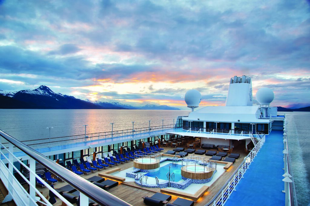 Cruiseschip-Sirena-Oceania Cruises-Pool