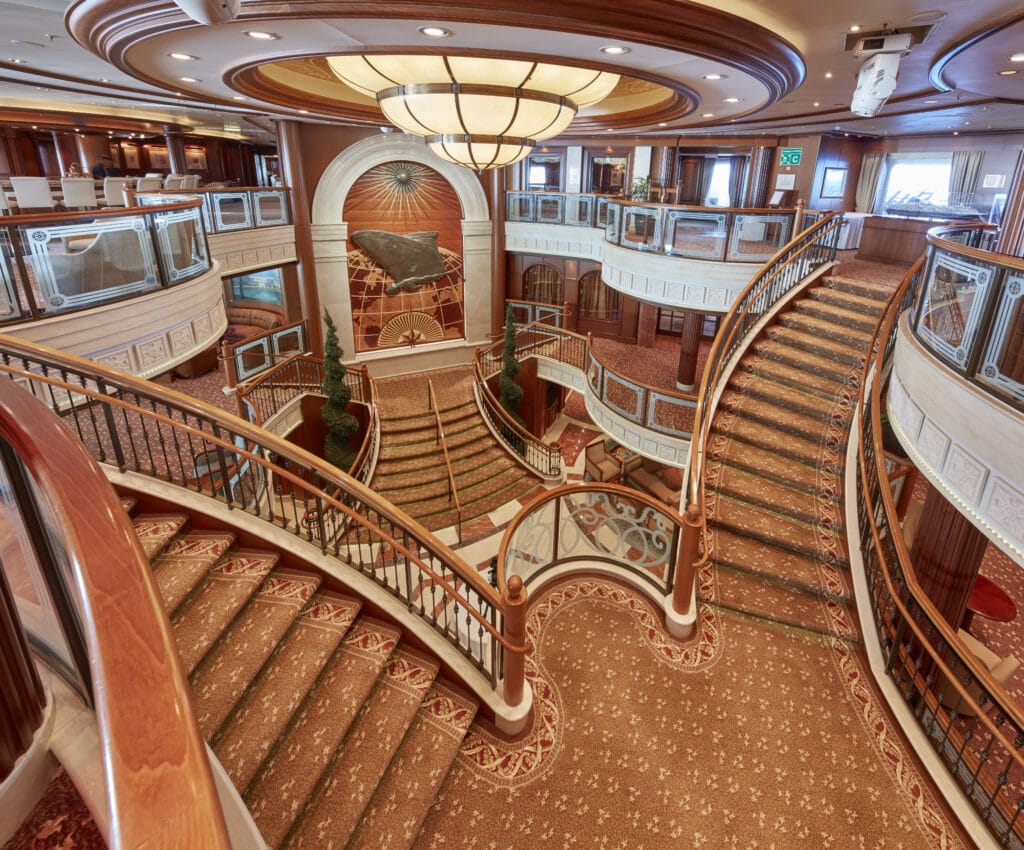 Cruiseschip-Queen Victoria-Cunard-Grand Lobby