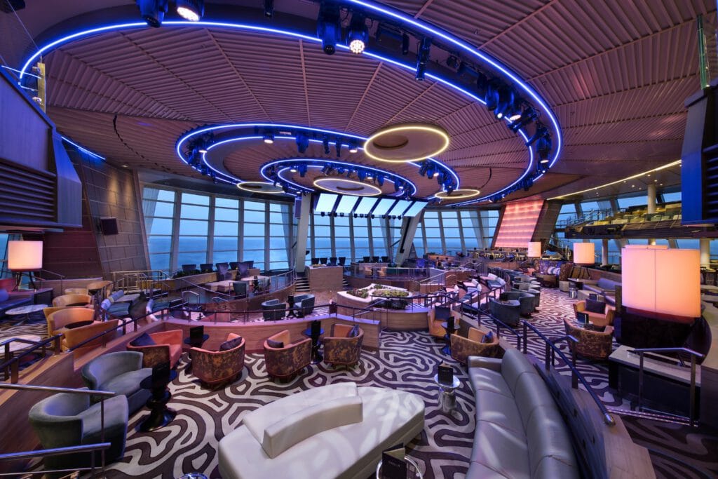 Cruiseschip-Anthem of the Seas-Royal Caribbean International-Two 70 Lounge
