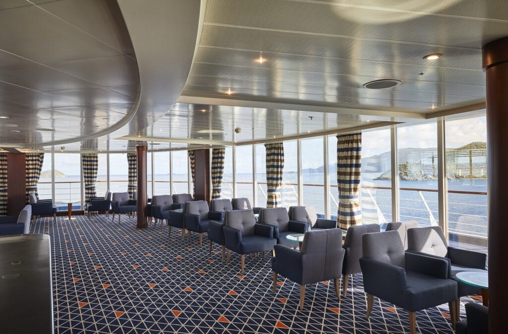 Cruiseschip-Silver Whisper-Silversea Cruises-Observation Lounge