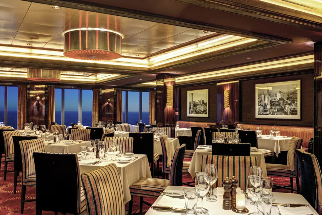 Cruiseschip-Norwegian Epic-Norwegian Cruise Line-Restaurant
