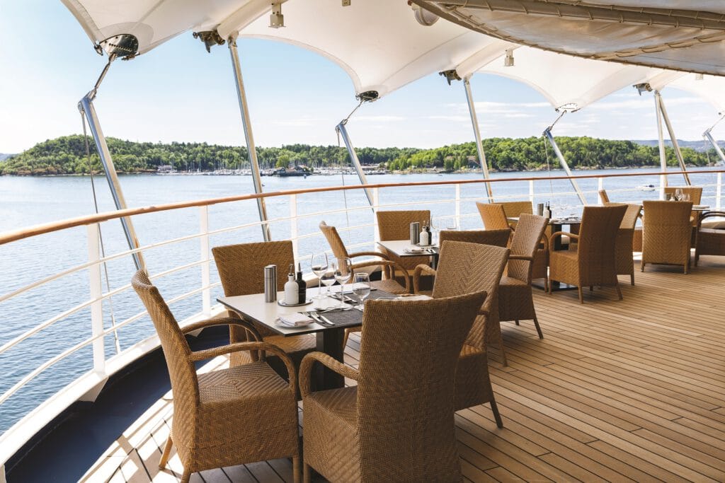 Cruiseschip-Silver Spirit-Silversea Cruises-Restaurant La Terrazza Deck