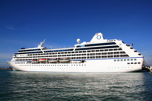Oceania-Cruise-Nautica-Insignia-Regatta-exterior