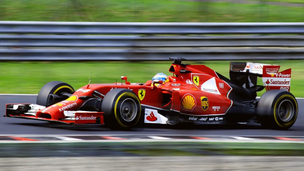 Formule1-Cruise-Ferrari