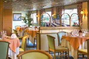 Rivierschip-CroisiEurope-MS Beethoven-Cruise-Restaurant