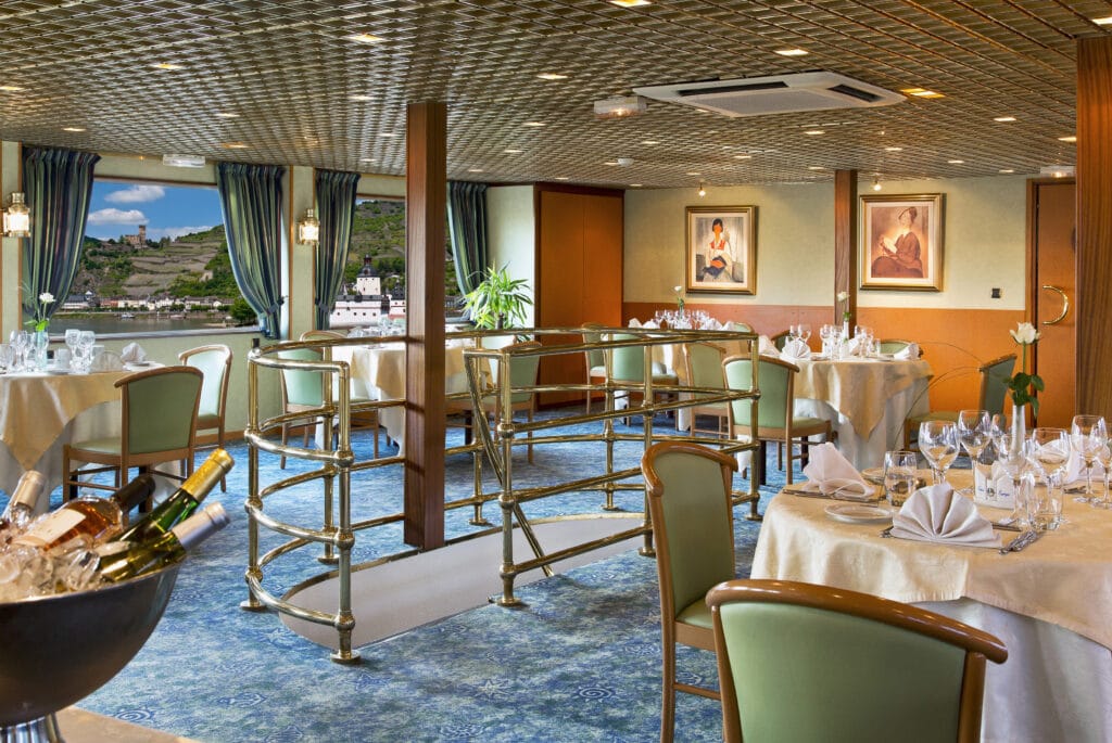 Rivierschip-CroisiEurope-MS Modigliani-Cruise-Restaurant
