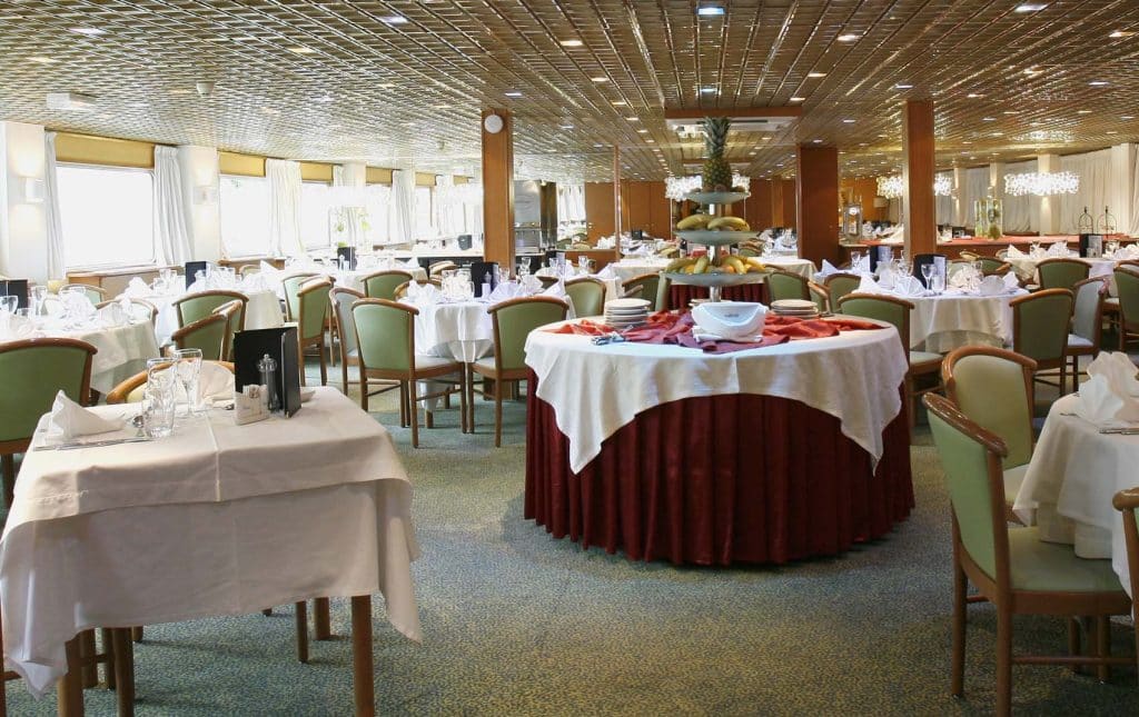 CroisiEurope-MS-Fernao-de-Magalhaes-Rivierschip-Cruise-Restaurant-