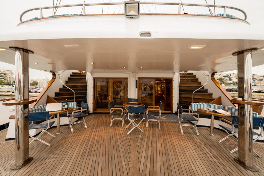 Cruiseschip-Variety Cruises-MS Panorama-Cruises-Hoofddek-Buitenterras