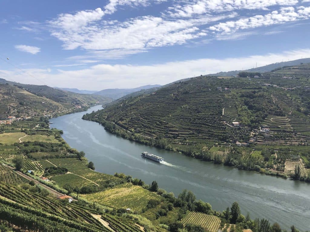 emerald-cruises-emerald-radiance-douro-riviercruise-portugal-wijncruise